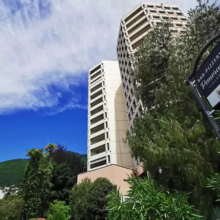 Apartment Panorama