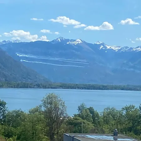 Panorama *
